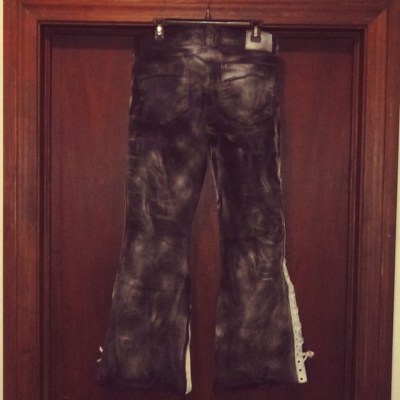 Wornstar(Custom Made Design) - Picture 2 of 5